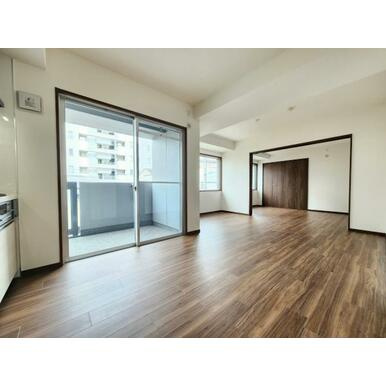 【居間・リビング】 | シーガルパレス松野通