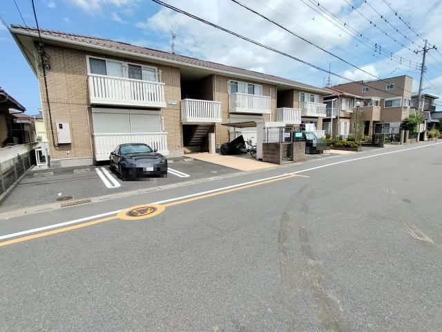 サンパティークの駐車場