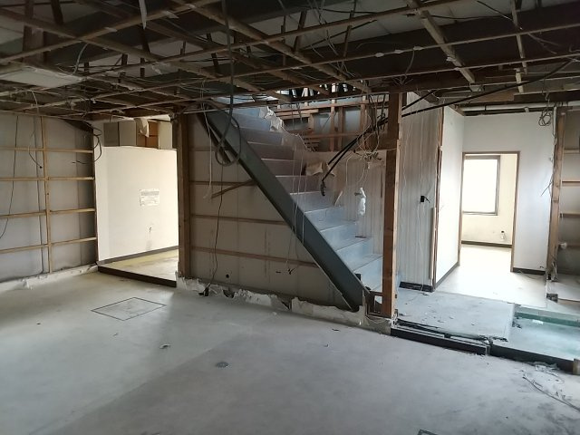 鳥取大通3丁目　売店舗の内装