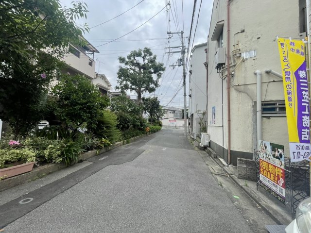 中古戸建　守口市馬場町　リフォーム物件の前面道路含む現地写真|車通りの少ない前道です！