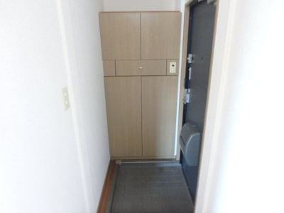 【玄関】 | シェモア大畑Ⅲ | ゆったりとした玄関です