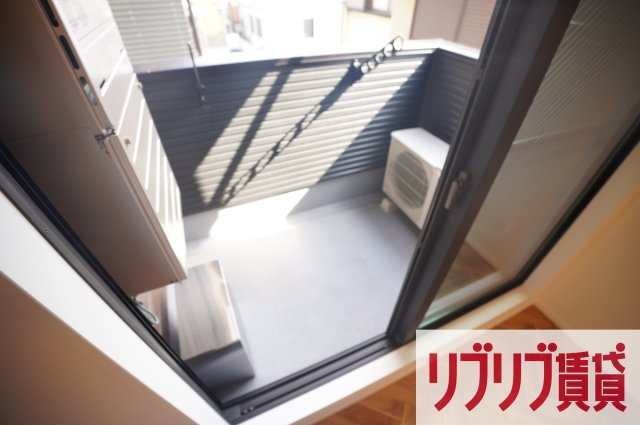 クレセントパーク末広のバルコニー