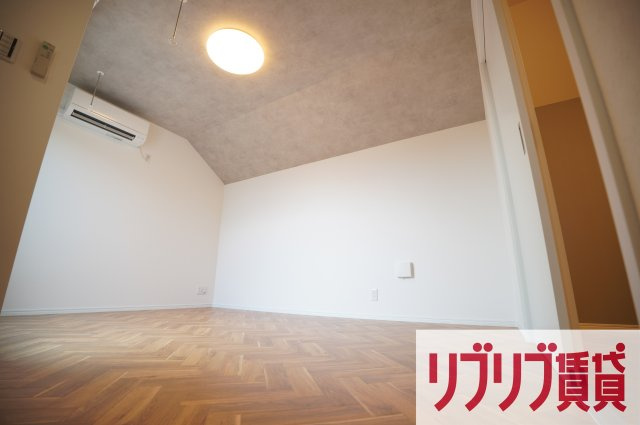 クレセントパーク末広の居間・リビング
