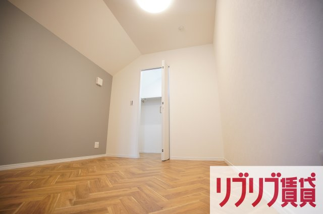 クレセントパーク末広の寝室