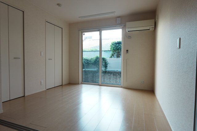 【寝室】 | Hale Kanani