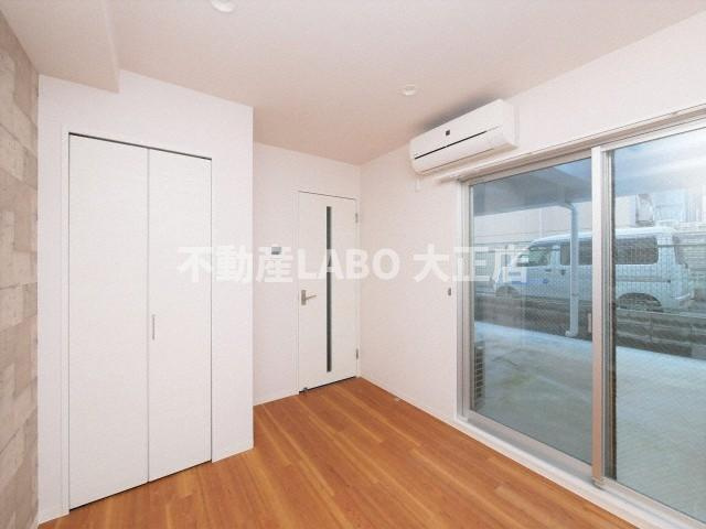 グランドゥール九条の居間・リビング