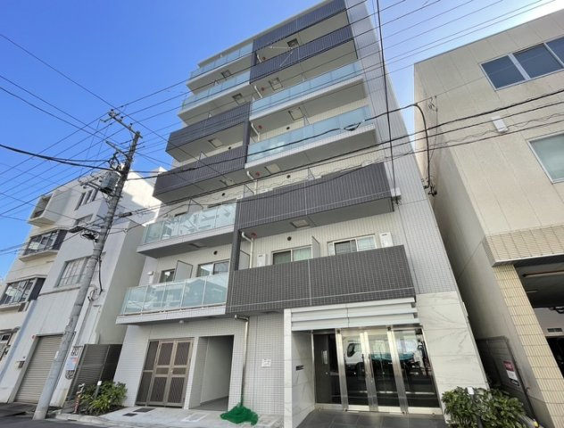 ルクレ両国の外観