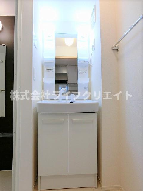 ヴェルデの独立洗面台