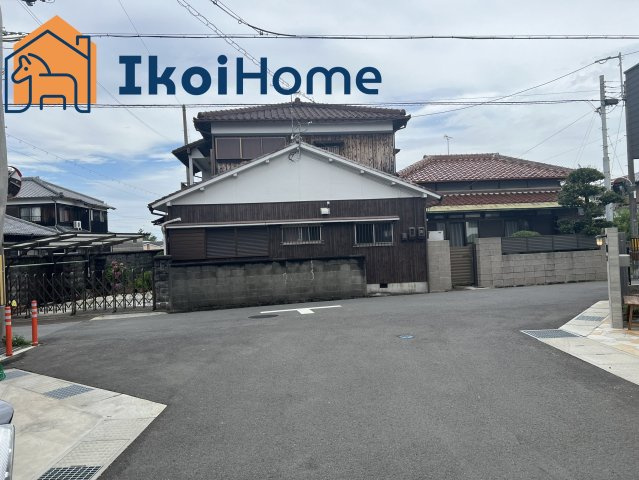 明石市大久保町西嶋　新築一戸建　３号棟の駐車場|～ご見学に関して～平日や夜間でもご案内可能。決まったお時間で身動きが取れない方も臨機応変に対応します