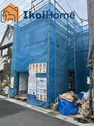 明石市大久保町西嶋　新築一戸建　３号棟のエントランス|●年中無休：当日予約可●西区、垂水区、明石市初。弊社は契約前に新築戸建の住宅診断を無料で行っています