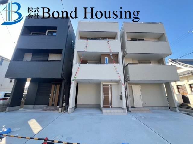 JR明石駅徒歩11分　駐車2台　材木町全３棟　B号地　新築戸建