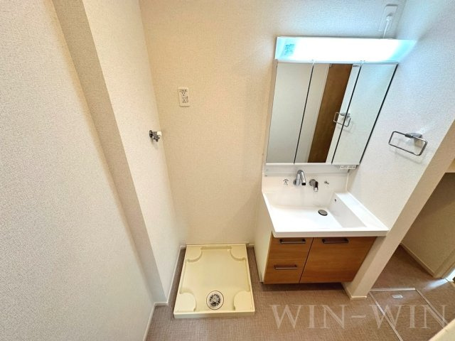 葵館の独立洗面台