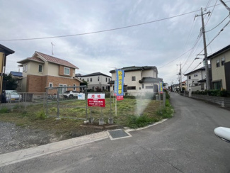 【前面道路含む現地写真】