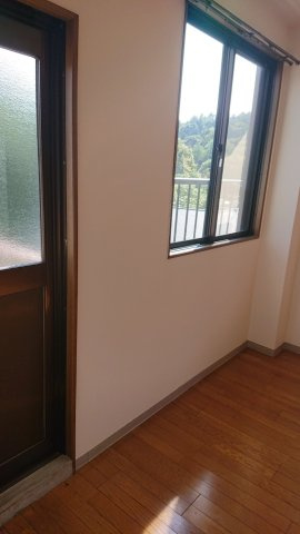 京都市左京区静市市原町の賃貸マンションの内装