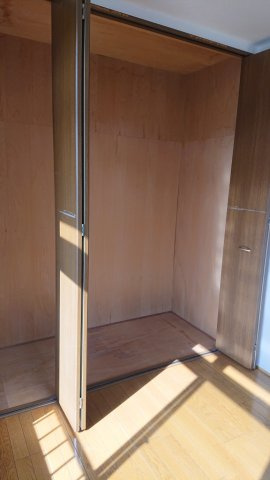 京都市左京区静市市原町の賃貸マンションの収納