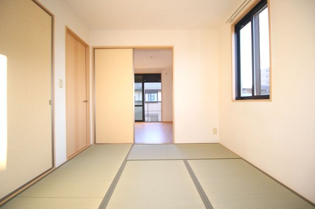 K’Sハウスの和室|来客時にも便利な和室付き
※間取り反転の場合あり、内装が若干異なる場合あり