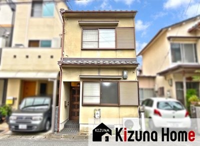 【外観】 | 山科区大塚檀ノ浦　中古戸建 | 児童公園が徒歩1分にあり、保育機関も徒歩4分と子育て世代の方にもおすすめの物件ですヽ(^。^)ノ