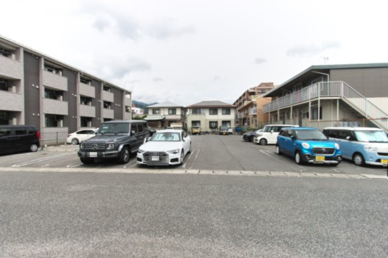 呉市広古新開１丁目の駐車場の駐車場