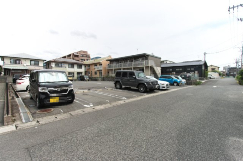 呉市広古新開１丁目の駐車場の駐車場