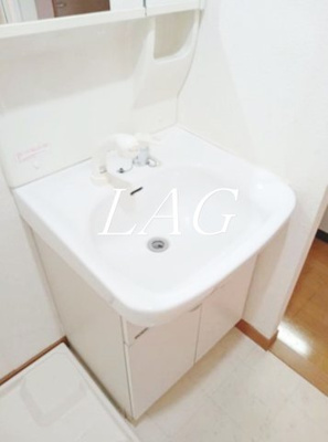 【洗面所】 | グランデール（八王子） | 独立洗面台です。