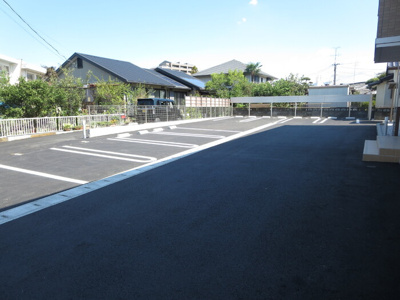 【駐車場】 | ノブレス | 【ノブレス】駐車場