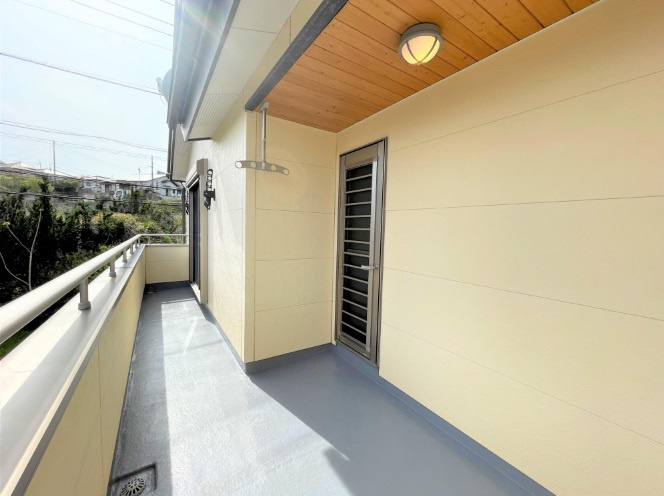 瀬戸2丁目　中古戸建　リフォーム済のバルコニー|2Ｆ　南の部屋　7.0帖