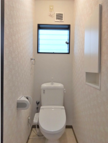 瀬戸2丁目　中古戸建　リフォーム済のトイレ