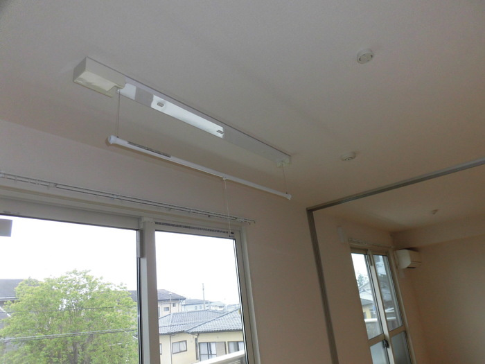 メゾン・ヴェール Aの設備|Ａ201 室内物干し