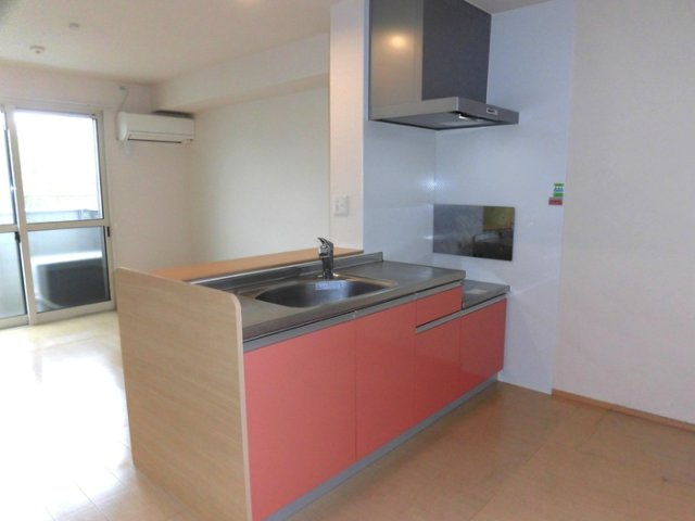 メゾン・ヴェール Aのキッチン|Ａ201 対面キッチン