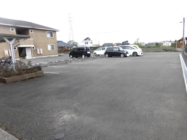 Ｄ’コートラスタ Ⅲ棟の駐車場|駐車場