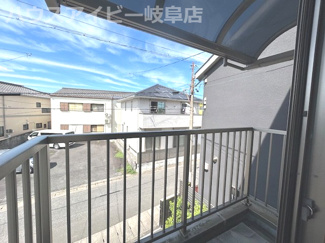 【バルコニー】 | 笠松町門前町！鉄筋コンクリート造3階建て築17年！西笠松駅まで徒歩3分！駐車場1台！近隣駐車場あり！ | 笠松町門前町！鉄筋コンクリート造3階建て築17年！西笠松駅まで徒歩3分！駐車場1台！近隣駐車場あり！