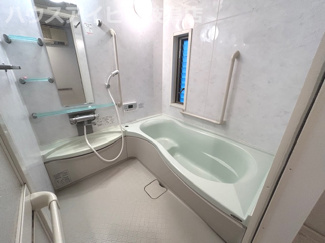 【浴室】 | 笠松町門前町！鉄筋コンクリート造3階建て築17年！西笠松駅まで徒歩3分！駐車場1台！近隣駐車場あり！ | 笠松町門前町！鉄筋コンクリート造3階建て築17年！西笠松駅まで徒歩3分！駐車場1台！近隣駐車場あり！