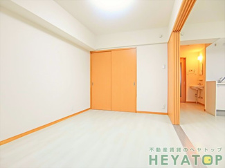 【内装】 | 洋室６帖