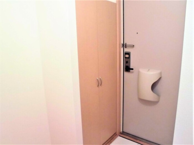 【玄関】 | ボナール安岡