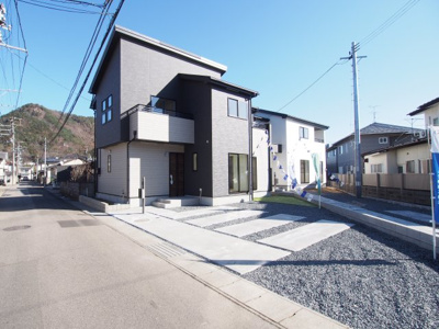 【前面道路含む現地写真】 | ＧＲＡＦＡＲＥ　森合字南戸ノ内　１号棟