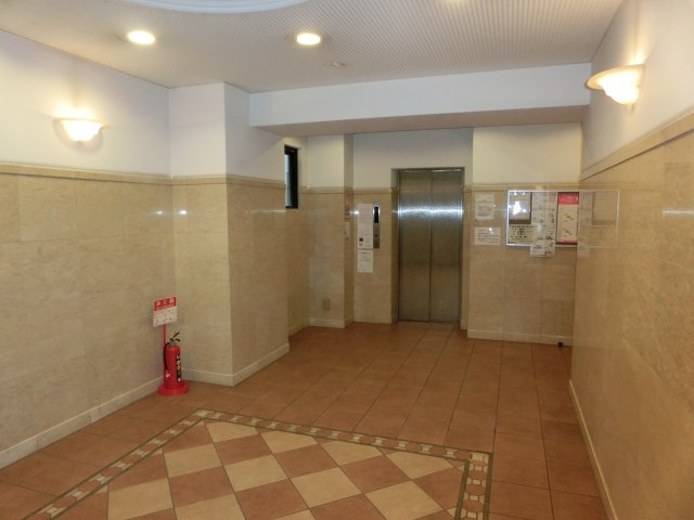 サムティ心斎橋イーストのエントランス