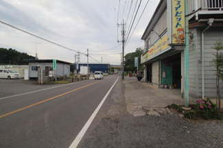【前面道路含む現地写真】