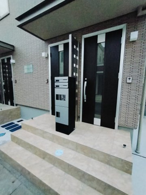 【エントランス】 | ユアメゾン上尾