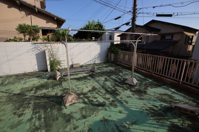 【その他共用部分】 | サンハイツ英 | 敷地内洗濯物干しざお