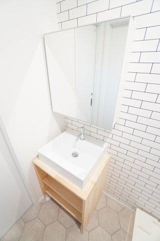 【独立洗面台】 | クレセントパーク末広