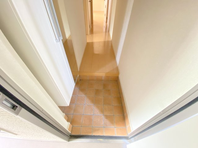 【玄関】 | サンフラット布忍