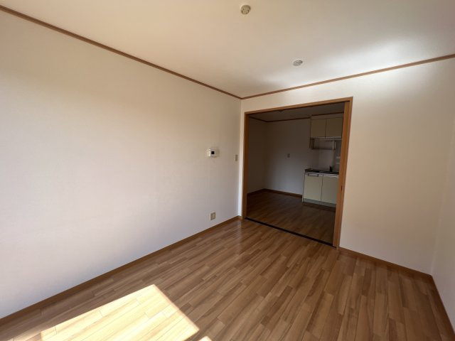 オークヒルズＣ棟の居間・リビング