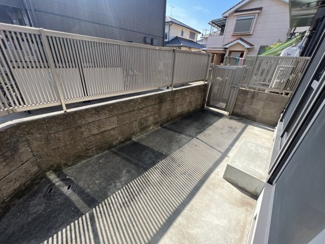 オークヒルズＣ棟の庭