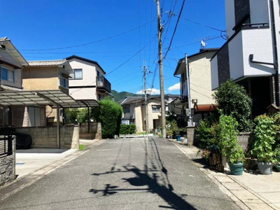 【前面道路含む現地写真】 | 三宅町一戸建 | 　前道6ｍ　