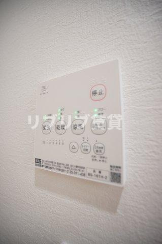 ニュートリノ要の設備