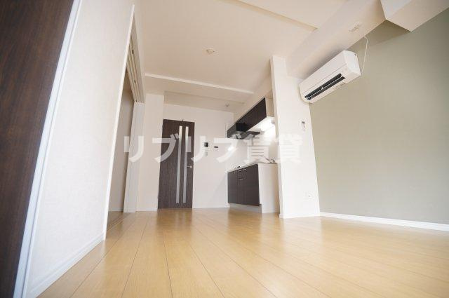 ニュートリノ要の居間・リビング