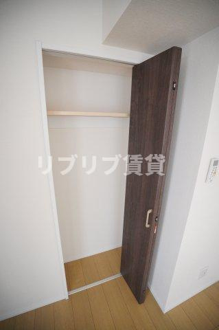 ニュートリノ要の収納