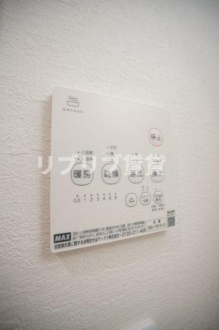 ニュートリノ要の設備