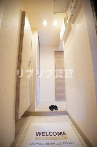 D-ROOM末広2丁目の玄関