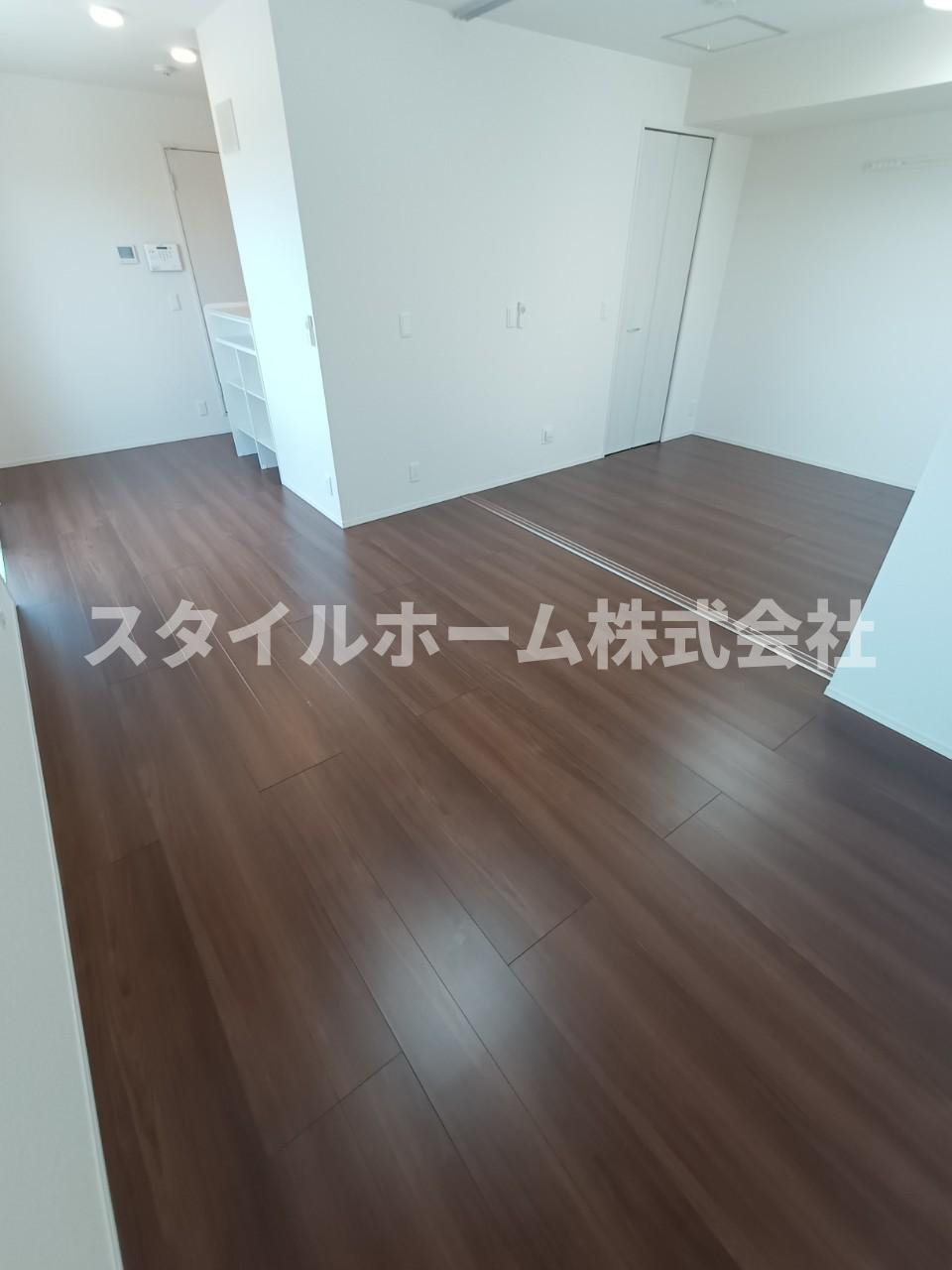 プレミール小坂井の居間・リビング